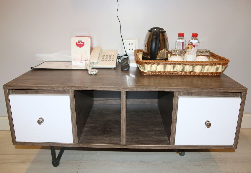 Ostro Hotel Standard Double Room 6