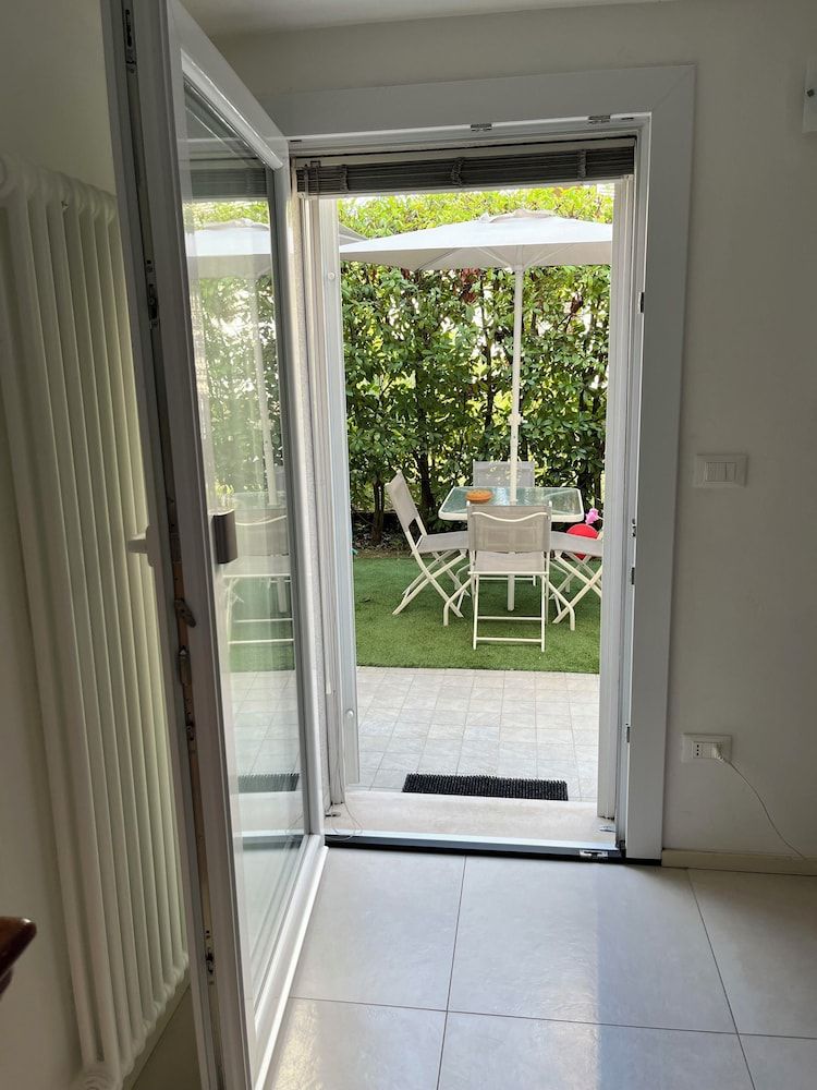 VILLA DUE GIARDINI Studio, Garden View, Ground Floor 4