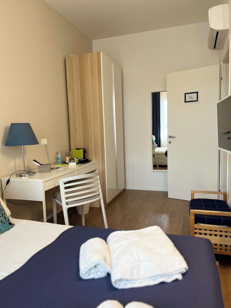 VILLA DUE GIARDINI Economy Double Room, 1 Double Bed, Garden View 10