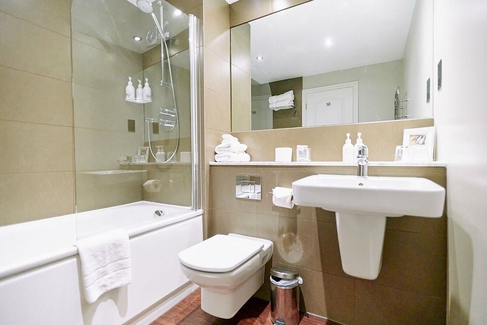 The Swan Hotel and Spa Lovely Room 6