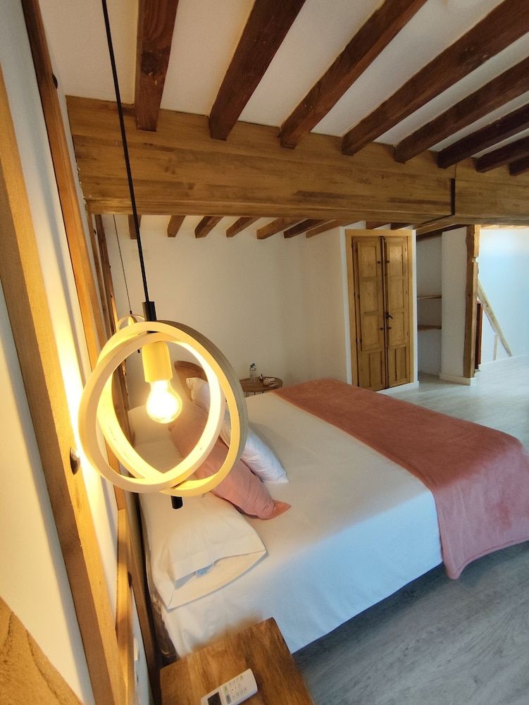 Room, 1 Queen Bed, City View