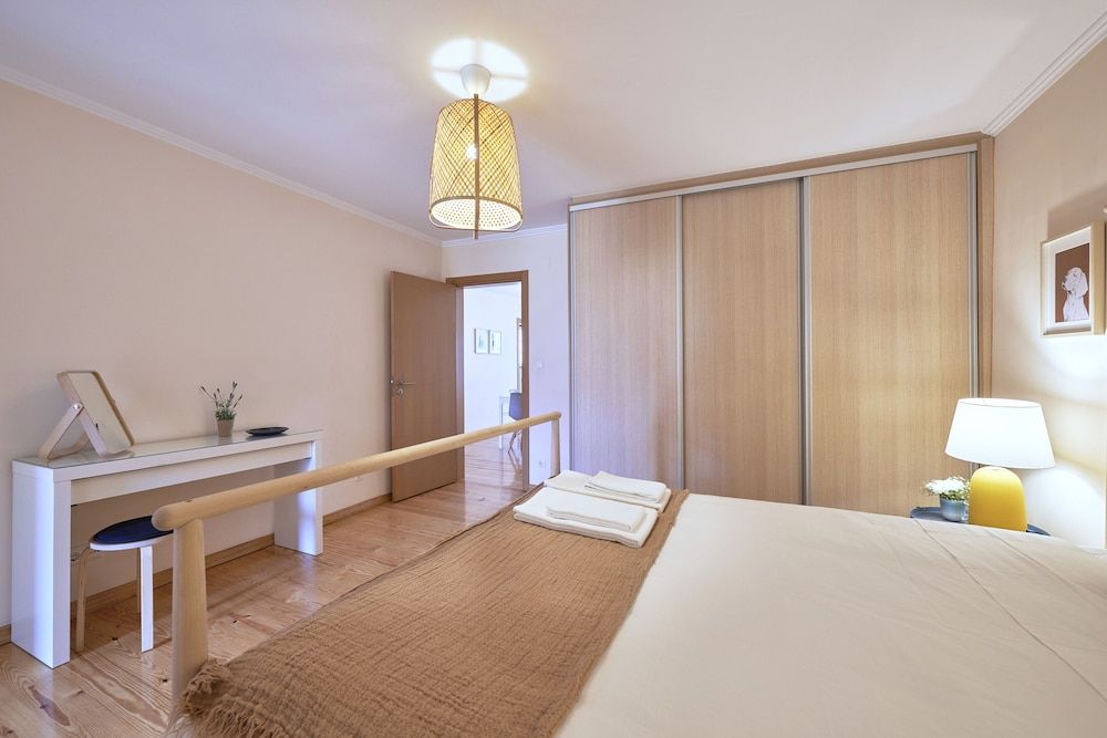 undefined Renovated and Spacious Duplex Apartment With Patio, By TimeCooler 10