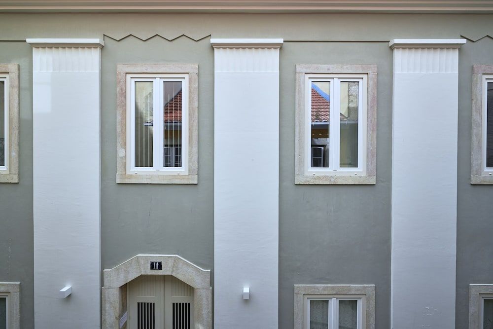 undefined Renovated and Spacious Duplex Apartment With Patio, By TimeCooler 3