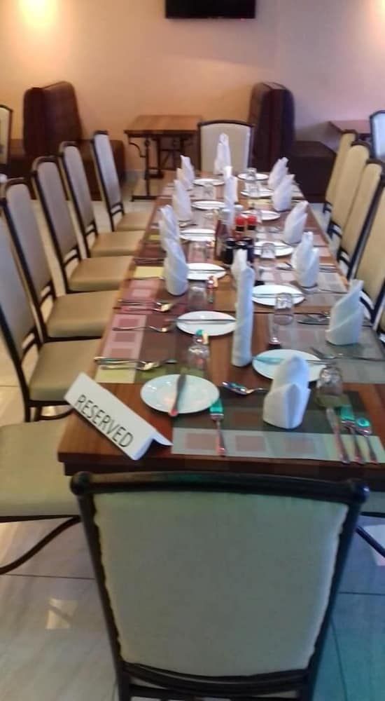 undefined Delfirm Hotel 6