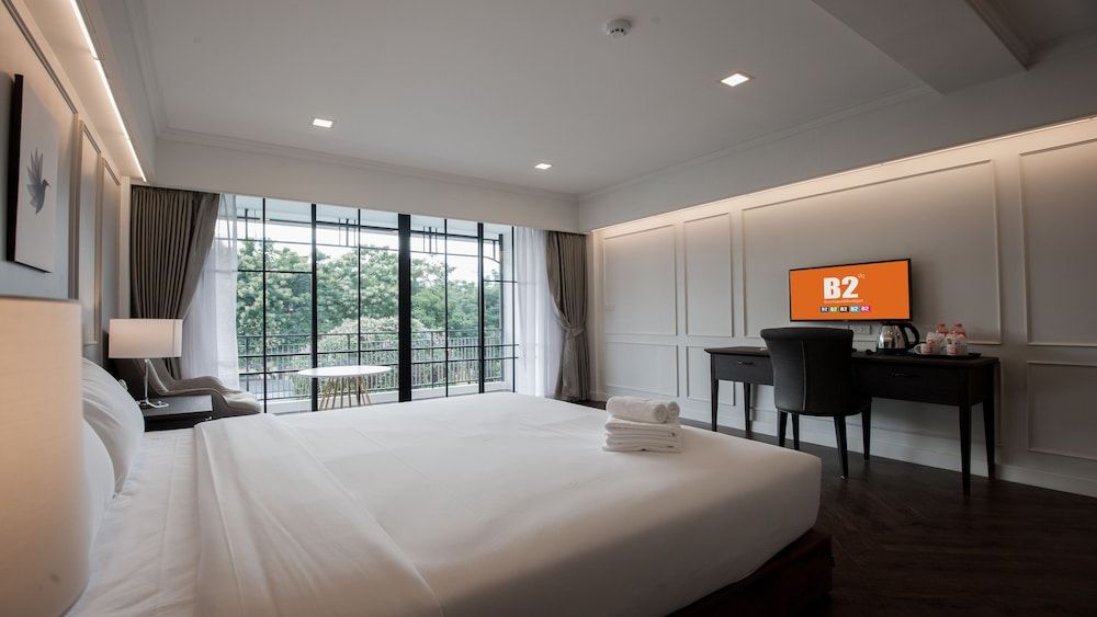 undefined B2 Riverside Premier Hotel 5