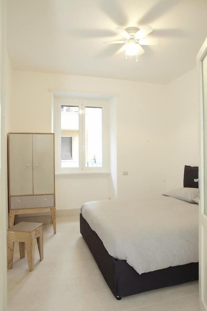 undefined Testaccio Old Rome Apartment 8