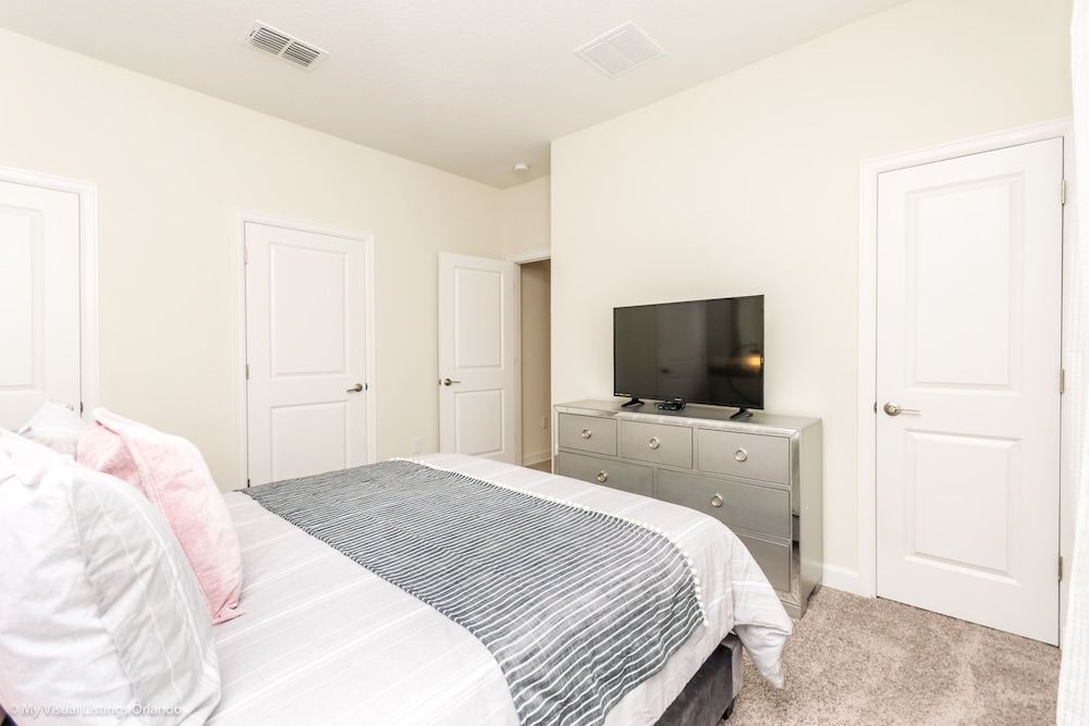 8939 Stinger Drive Villa (4 Bedrooms) 5