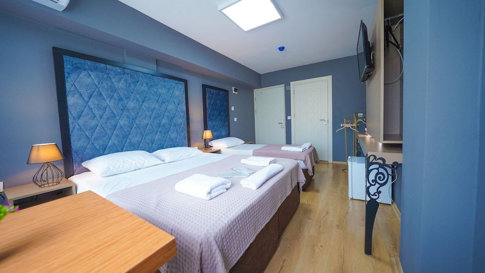 undefined Luka Suit 10