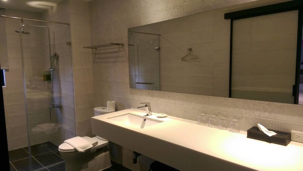 Buluba-Green Fields Quadruple Room 3