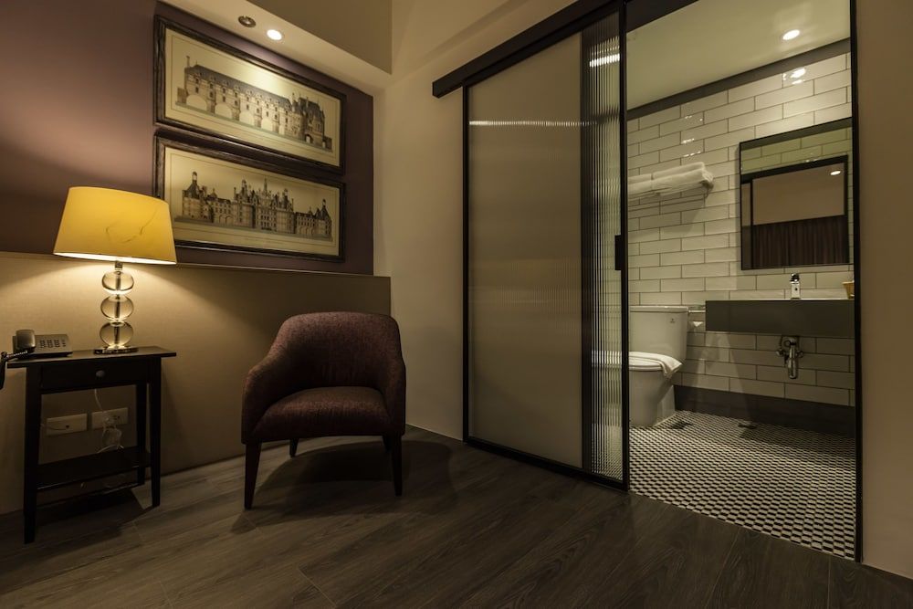 Buluba-Green Fields Standard Double Room 4