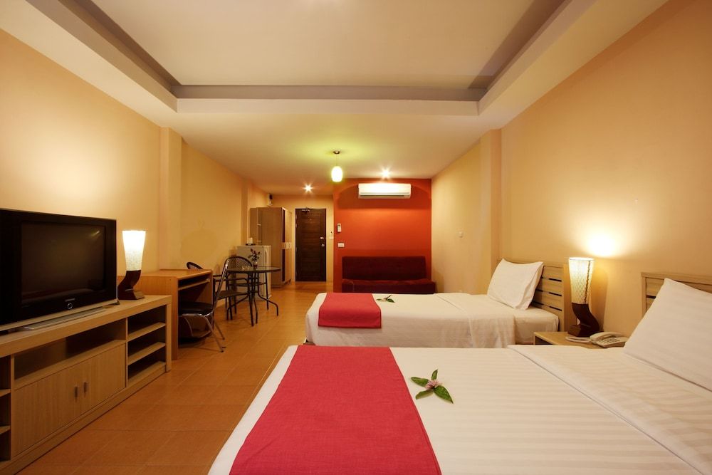 undefined Blue Ocean Studio 6