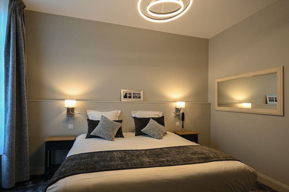 Belle Normandy Executive Room 2