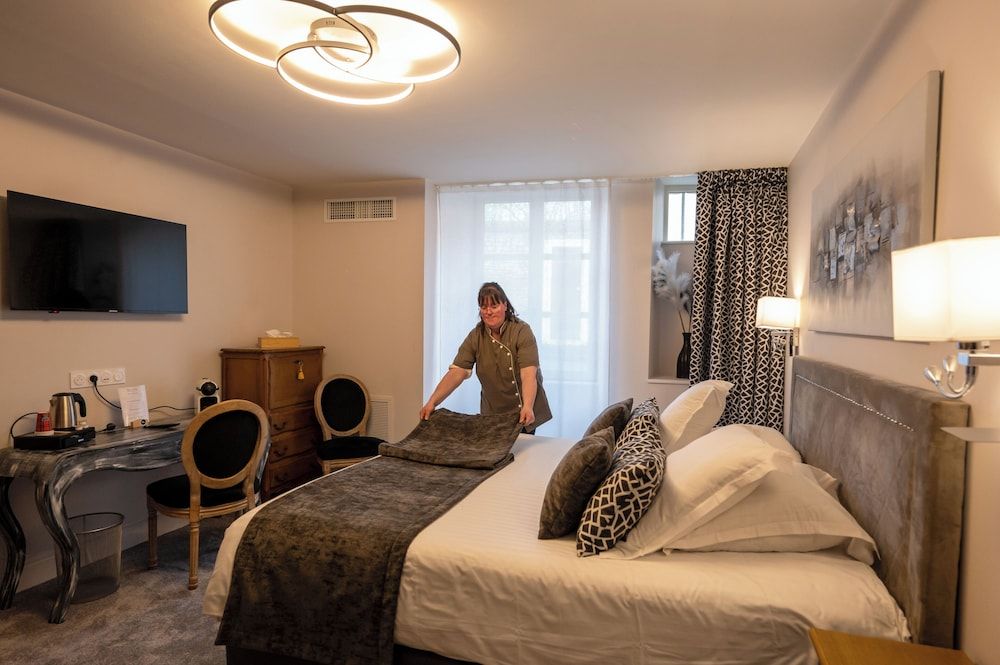 Belle Normandy Suite 2