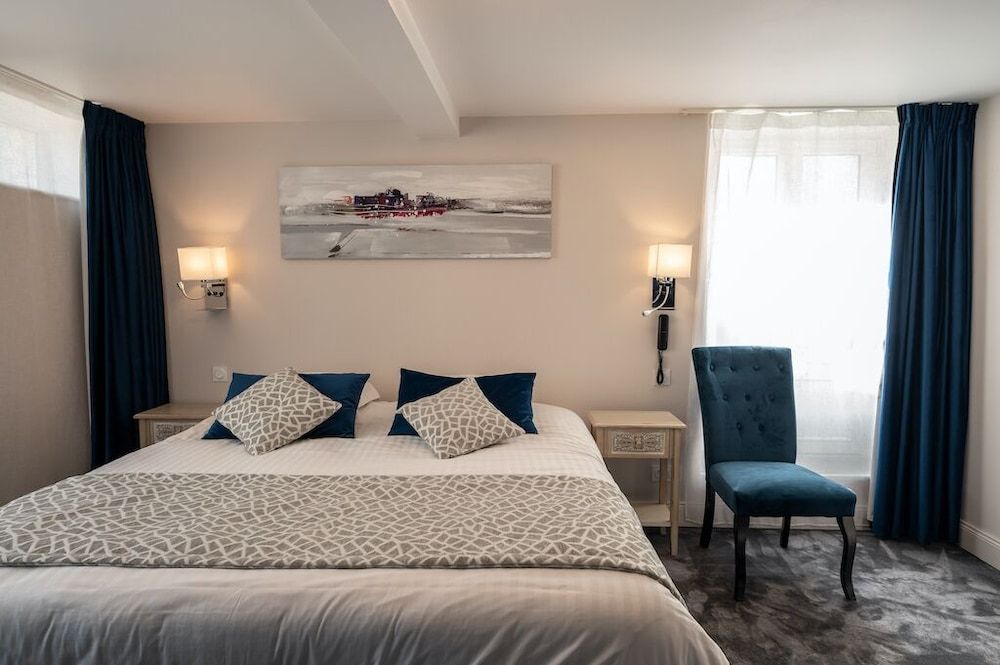 Belle Normandy Deluxe Room 3