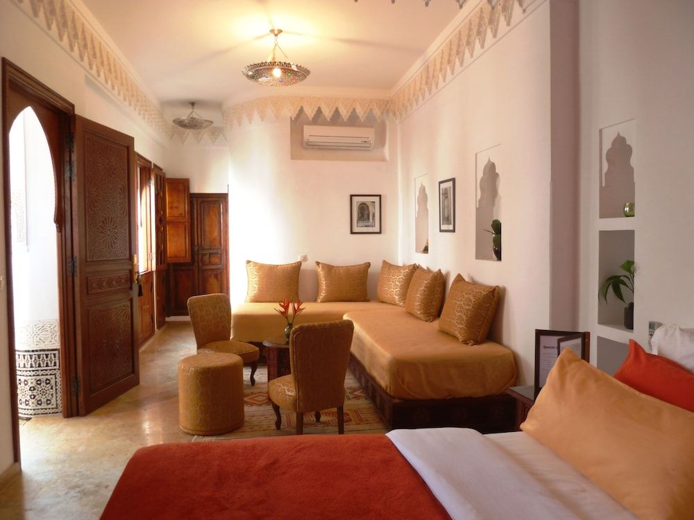 undefined Riad Viva 9