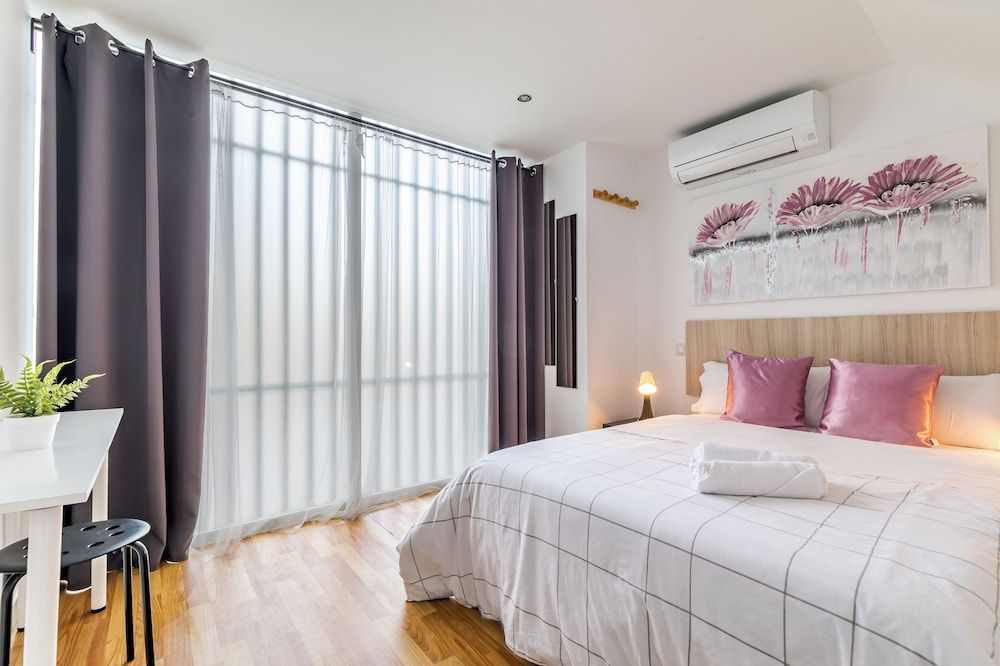LooP América - Adults Only Double Room, Shared Bathroom 4