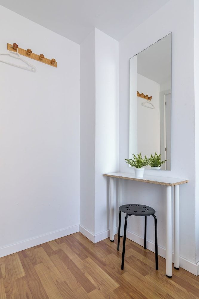 LooP América - Adults Only Double Room, Shared Bathroom 25