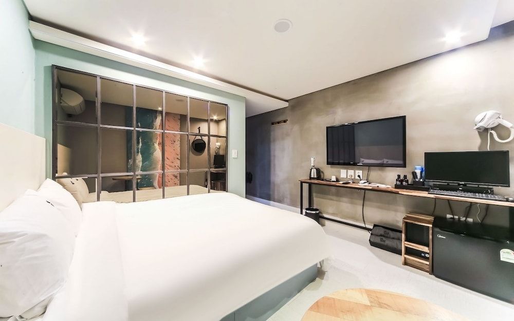 Sol Motel Deluxe Double Room (Netflix) 19