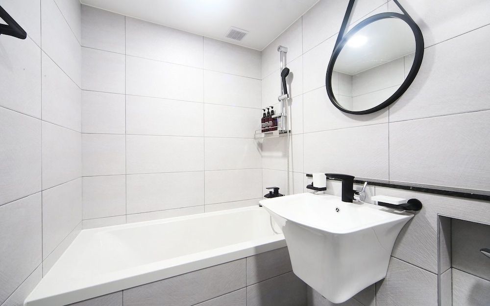 Sol Motel Deluxe Double Room (Netflix) 25