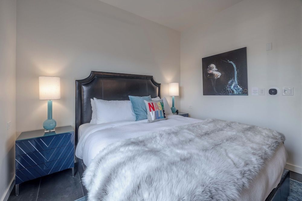 Deluxe Room, 1 King Bed (1 Bedroom)