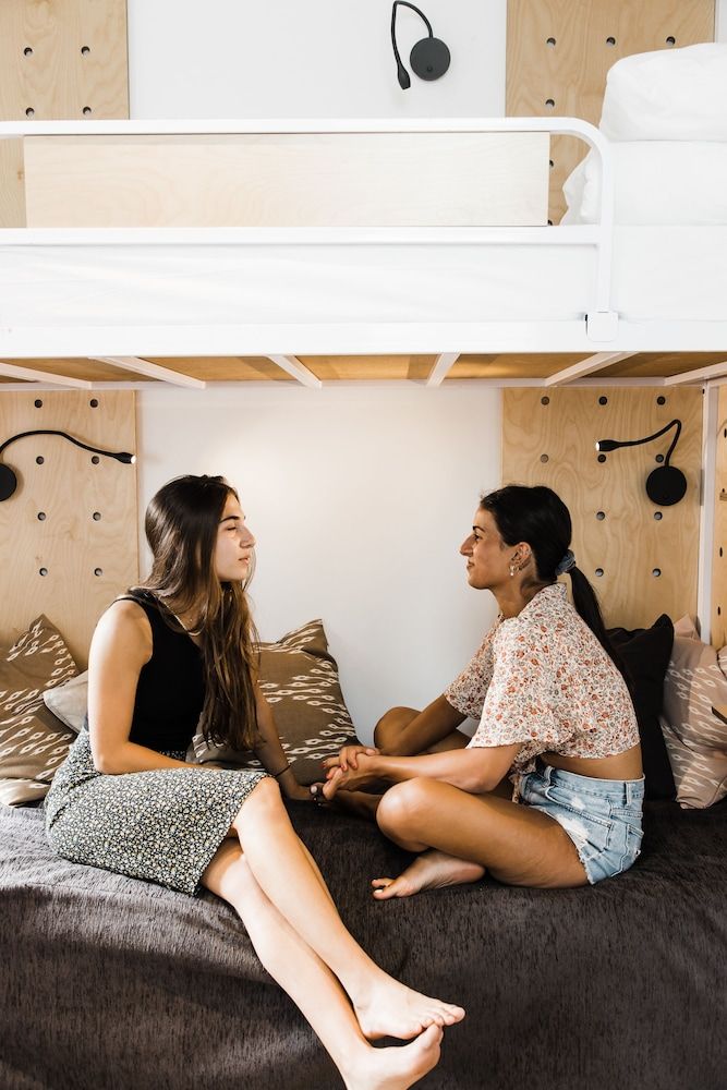 undefined Domus Metro Hotel 4