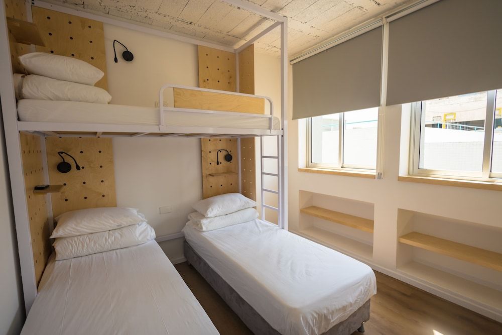 Domus Metro Hotel Classic Triple Room, Multiple Beds, Private Bathroom 6