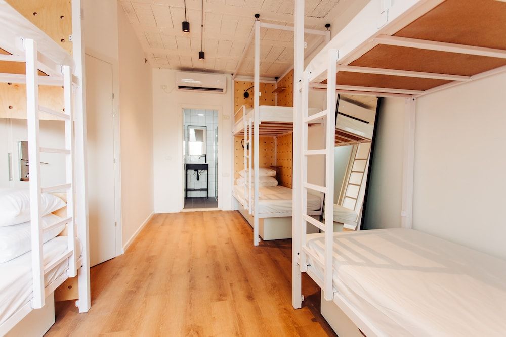 undefined Domus Metro Hotel 2