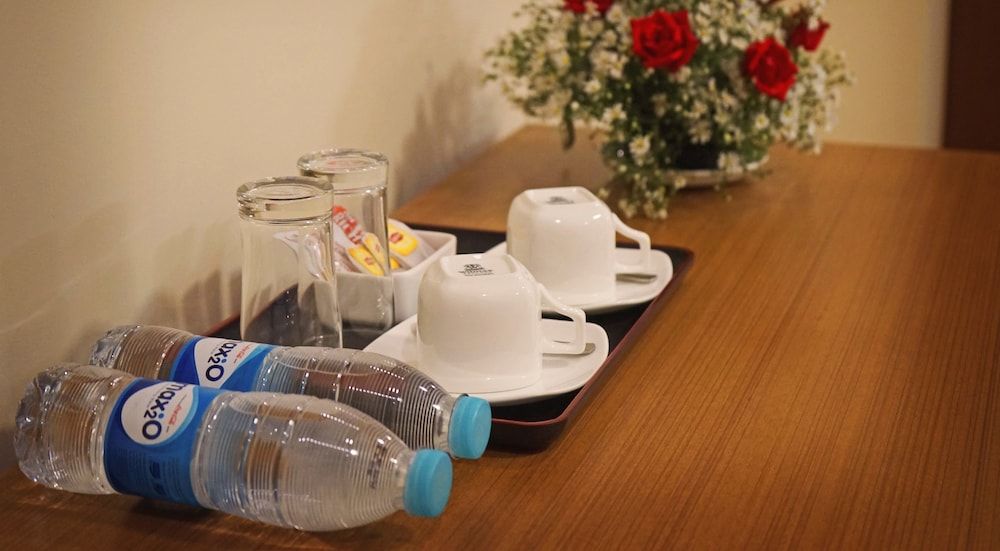 Hotel 99 Yangon Deluxe Room 6