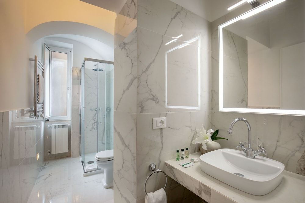 Belsiana House Superior Double Room, 1 Queen Bed 3