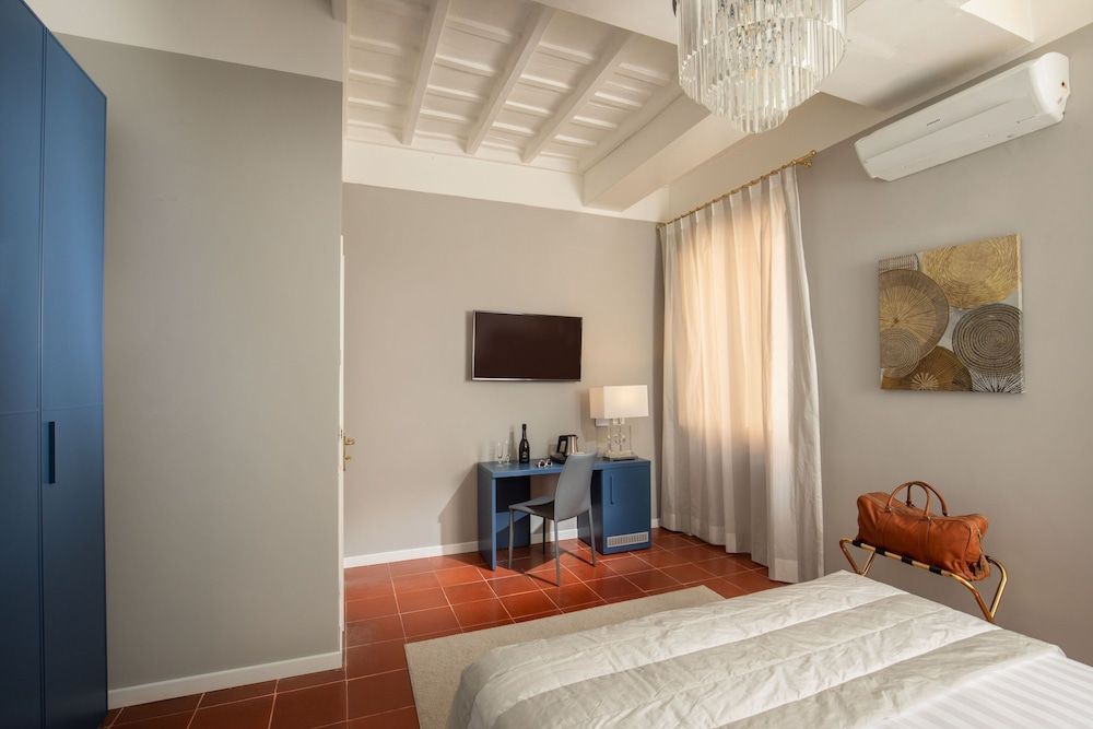 Belsiana House Superior Double Room, 1 Queen Bed 4