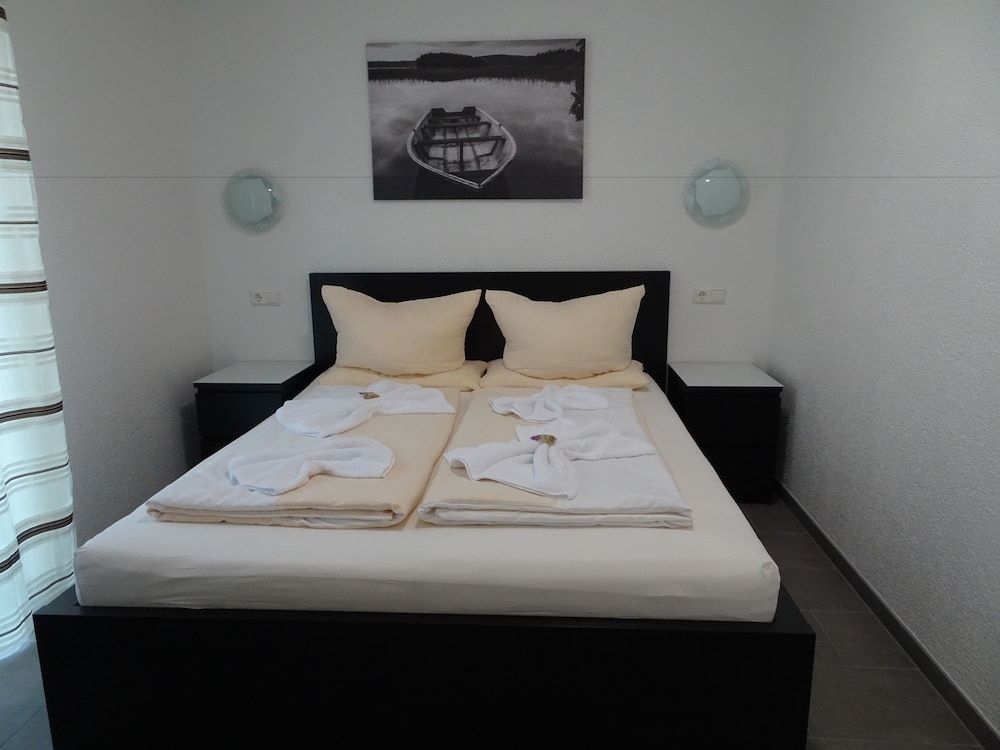 Hilda Apartments Rust Deluxe Apartment, Multiple Beds, Terrace 2