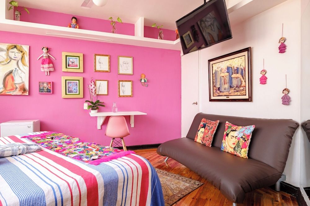 BUGAMBILIA, TERRAZA, BAÑO PRIVADO, DOGS OK