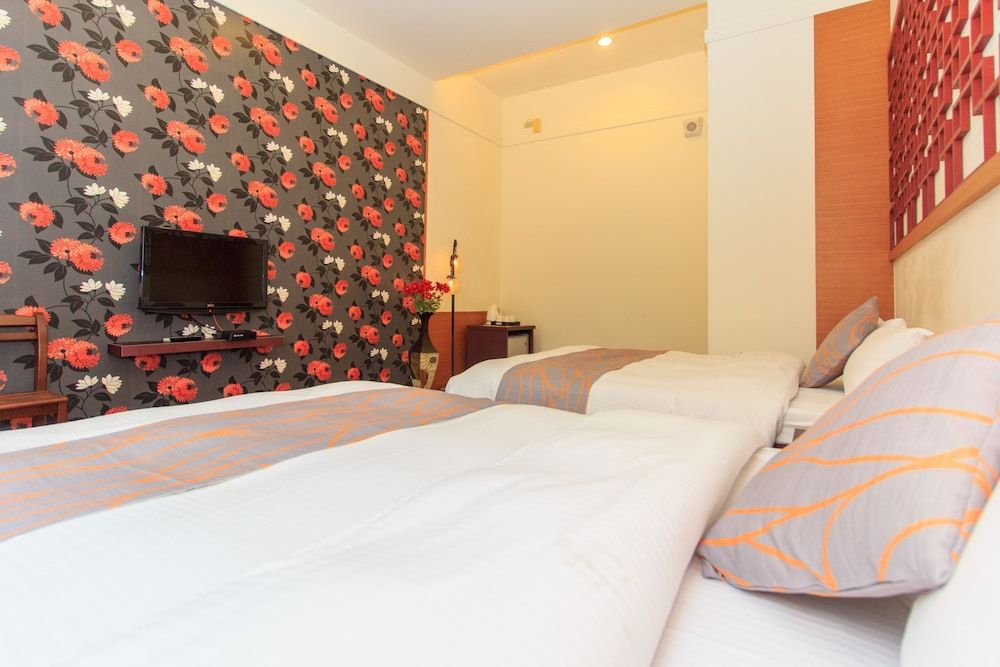 Deluxe Quadruple Room, 2 Double Beds, Non Smoking