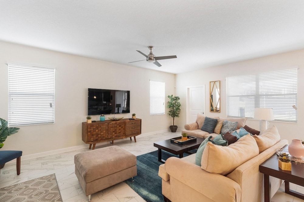 undefined 1520 FD 6BR Luxury Villa Pool Game Room 8