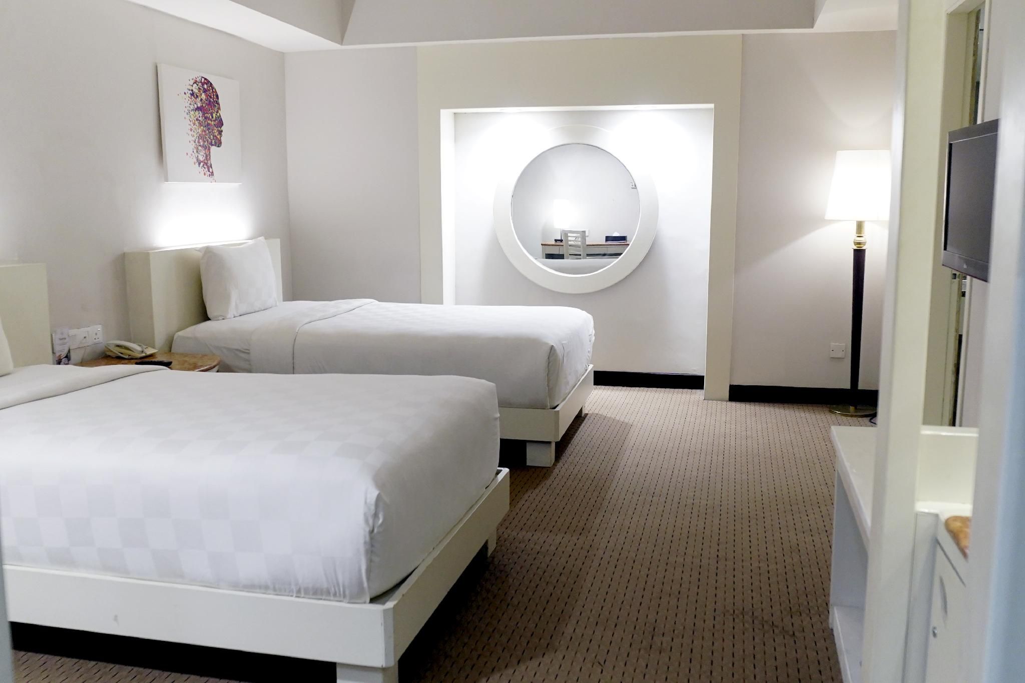 undefined Beverly Hotel Batam 6