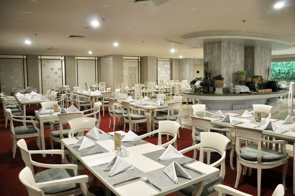 undefined Beverly Hotel Batam 8