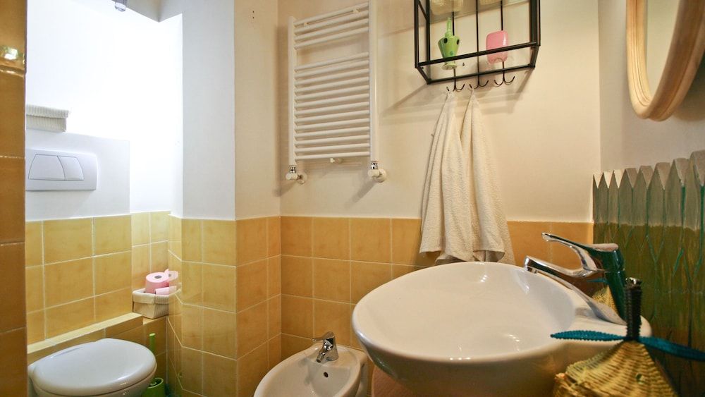 undefined Rental in Rome Laura 10