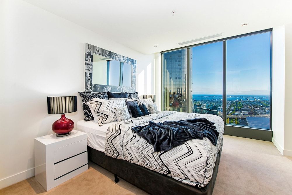 2.5 Bedroom - 2 Bathroom Penthouse Level (Internal Bunk)