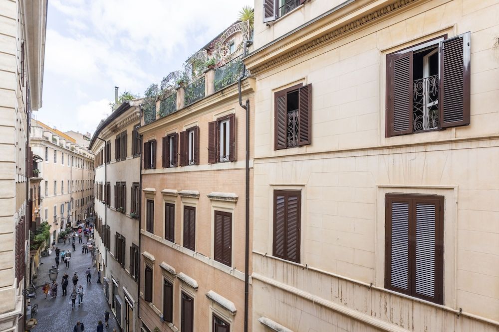 undefined Giubbonari Suites 4