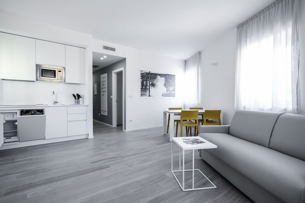 Apartment, 1 Bedroom, Lake View (Carducci)