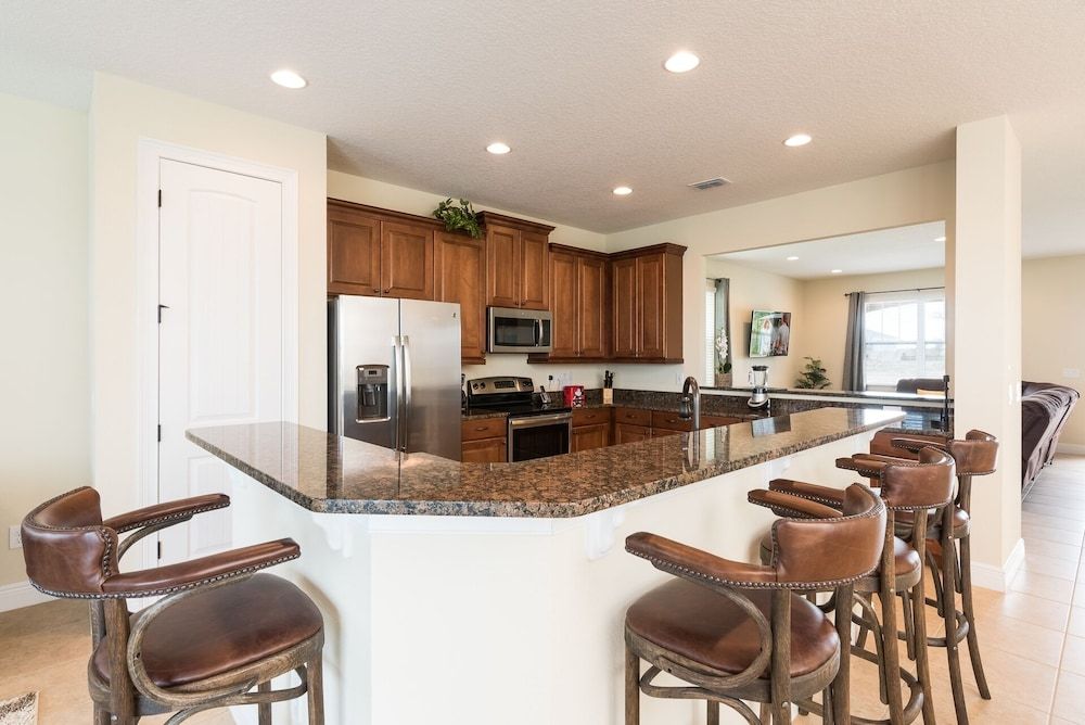 undefined Luxury Disney Dreams Pool Spa Game Room 6 Bedroom Home by RedAwning 3