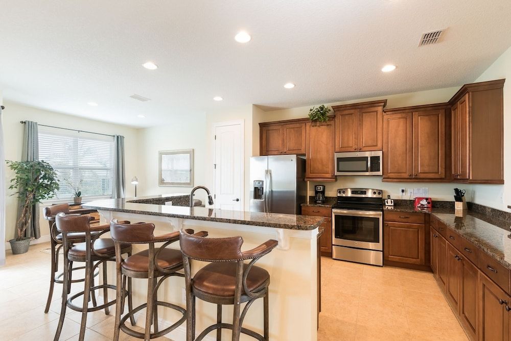 undefined Luxury Disney Dreams Pool Spa Game Room 6 Bedroom Home by RedAwning 2