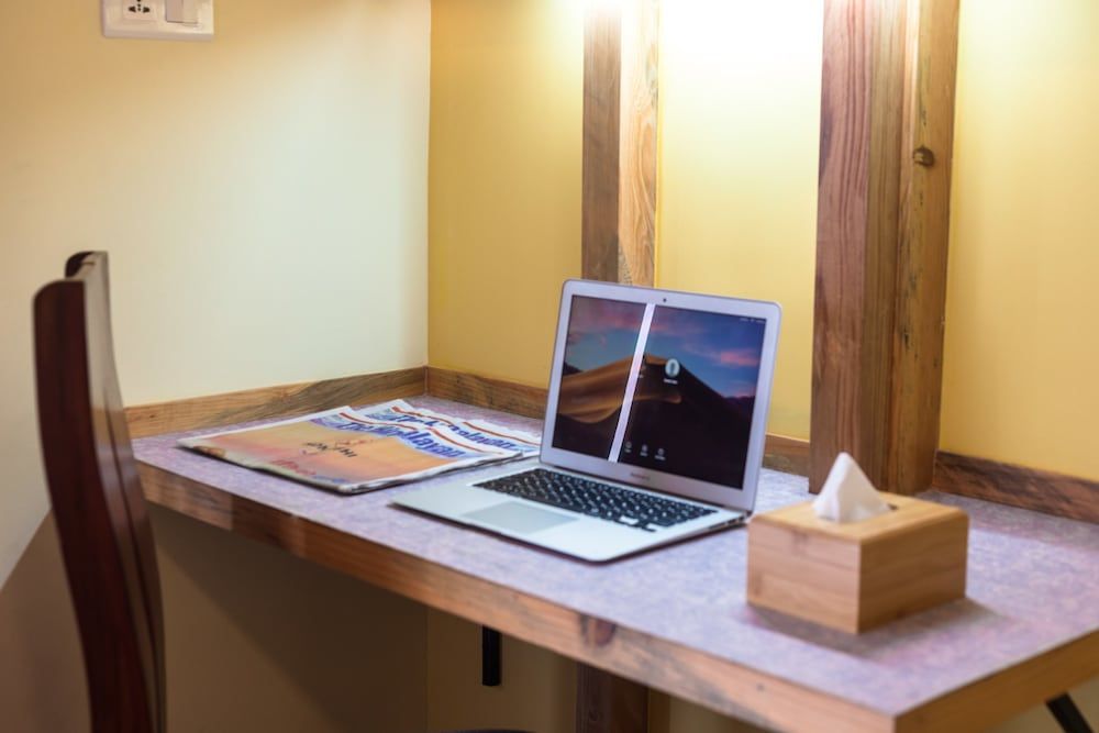 Sunshine Resort Pokhara - Your Private Paradise Deluxe Double or Twin Room, Mountain View 9