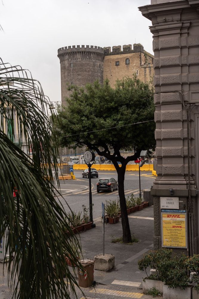 undefined Doria Suites Napoli 6