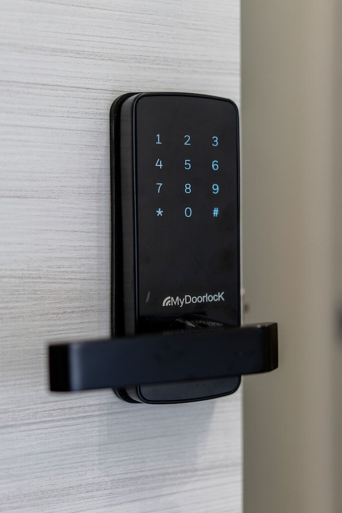 Doria Suites Napoli Deluxe Double Room (Castle View) 15