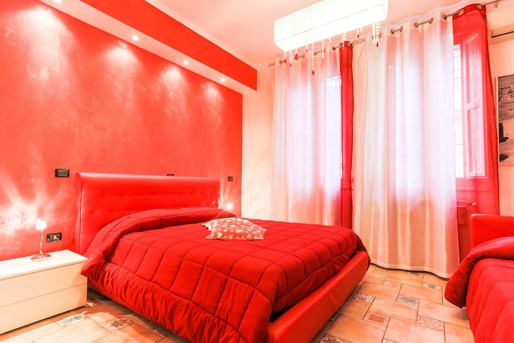 Villa Bellini Superior Triple Room 2