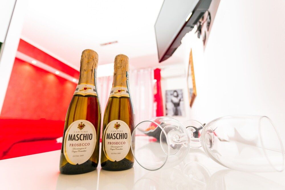 Villa Bellini Superior Triple Room 6