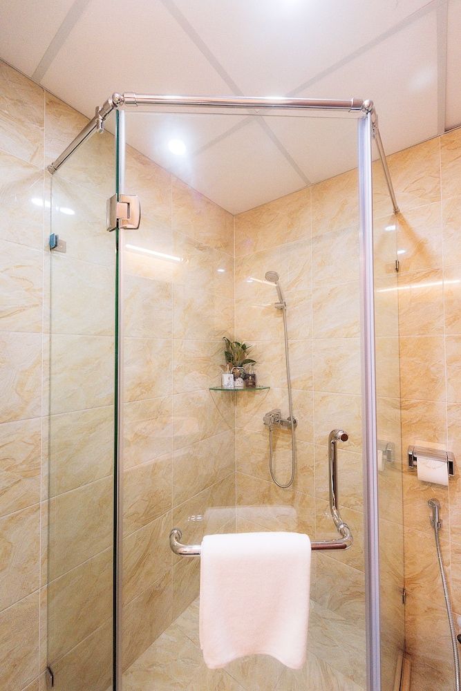 Kim Bao Hotel Standard Double Room 3