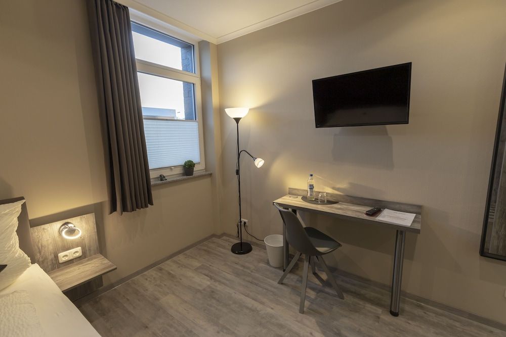 Mey Hotel Standard Single Room 5