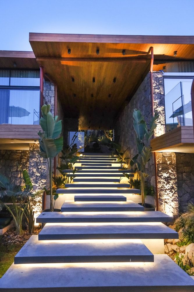 undefined Birdcage 33 Hotel - Adult Only 9